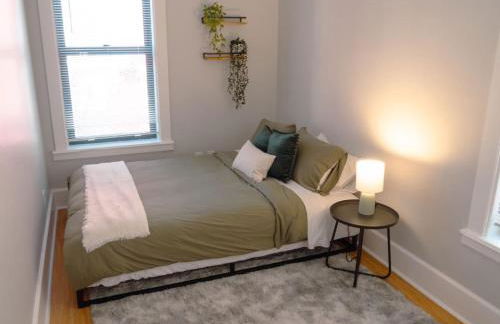 2 Blocks from TQL Stadium 2BR 1.5BA - Foto 3