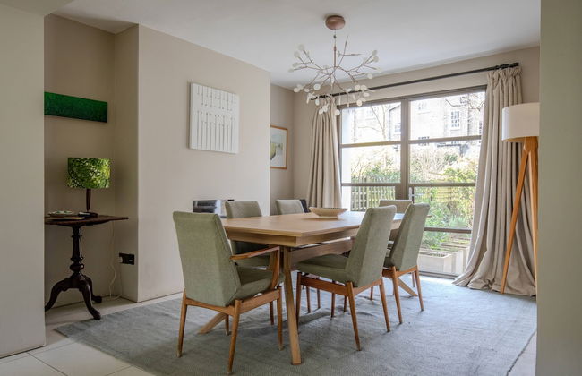 Hemingford Road IV by Onefinestay - Photo 22