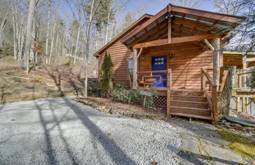 Boat Dock and Fire Pit! Woodsy Lake Glenville Cabin - Foto 34