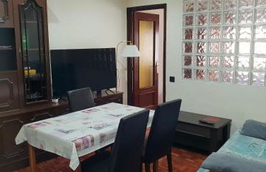 Apartamentos Salamanca Puerta Zamora, Centro, Wifi con salón y 2 dormitorios, Parking - Photo 26