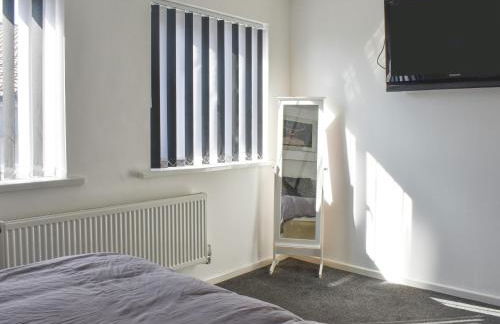 The Hawthorns - Photo 16