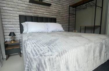 Loft Studio 101 em São José à 7km de Floripa - Foto 20