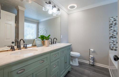 ThrillStay Team Sports Vacation Home - Foto 7