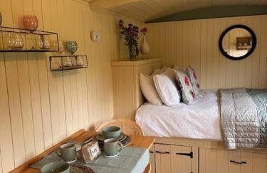 Shepherdshut-hot Tub-cotswolds-petfriendly - Photo 36
