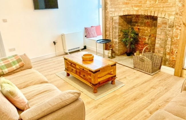 Stunning Renovated & Spacious 2 BR - 100m to Beach - Foto 10