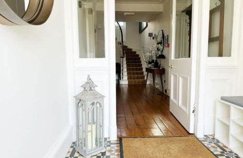 Rosebank House - 12 Guests, 6 Ensuite Bedrooms, EV point, Games Rooms, Wood Burner, Pet Friendly! - Photo 59