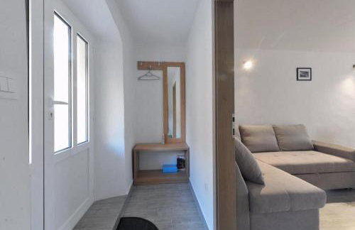 House Zlatni otok - Photo 15