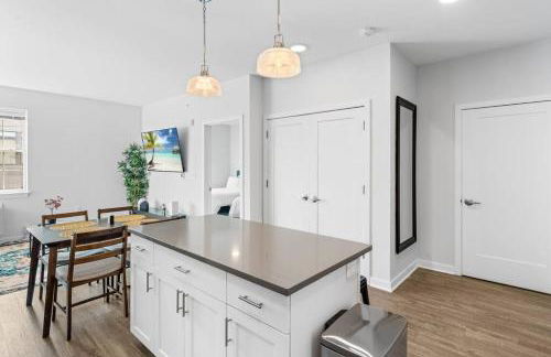 Jersey City's Best Enjoy Our Deluxe 1 Bedroom Condo Only 25 Minutes to NYC - Foto 47