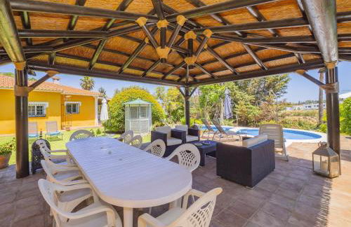 Cubo's Casa Rural La Aldaba Family 10 PAX - Photo 4