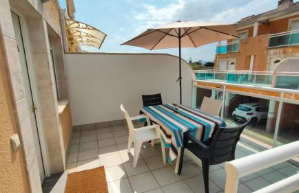 Duplex con piscina comunitaria - Photo 15