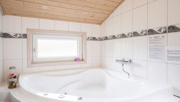 Holiday Home in OksbÃ¸l - Photo 5