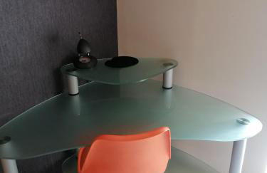 Maison renovee en pierres séjour spacieux avec jardin et terrasse aménagée près Omaha beach & Bayeux à 5mn de la mer tous commerces - Foto 25