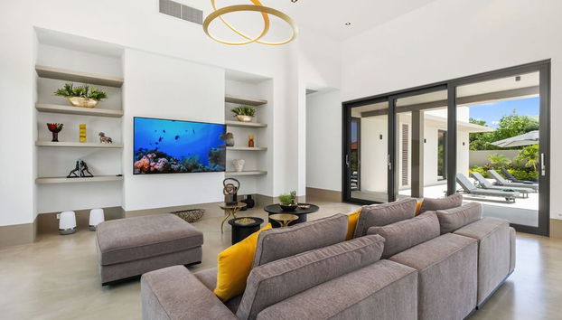 New Designer Villa King Beds Pool Near Beach - Foto 4, Habitación