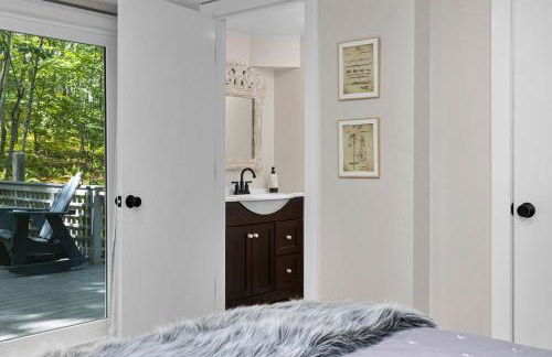 Pets-OK Retreat w Sauna, Jacuzzi at Wintergreen - Foto 33