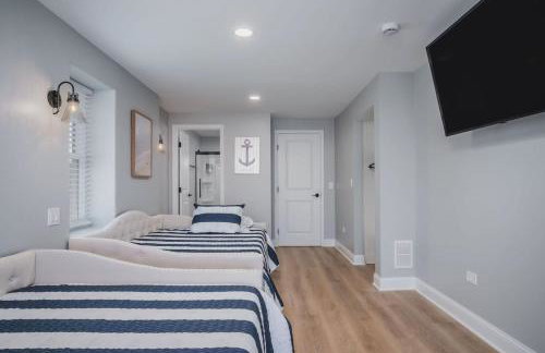 Harbor Clubhouse 3Bed 3.5Bath Modern Waterfront with Fireplace - Foto 15