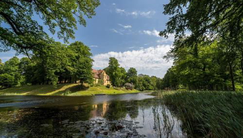 Schloss Lühburg - Foto 2