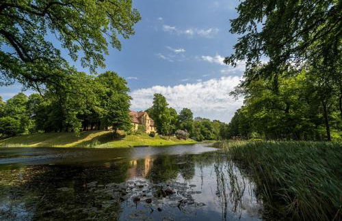Schloss Lühburg - Foto 2