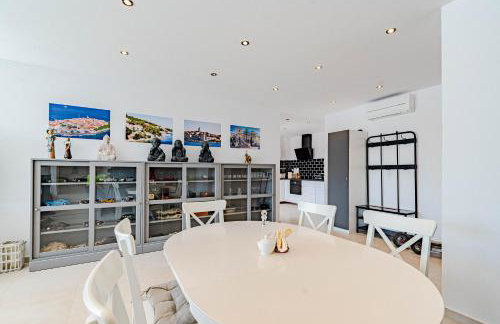 Suartini Apartmani Račišće - Photo 12