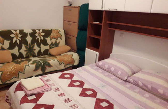 The Apartment is on the Ground Floor - 1 Entire Floor 110 m2 - Foto 2