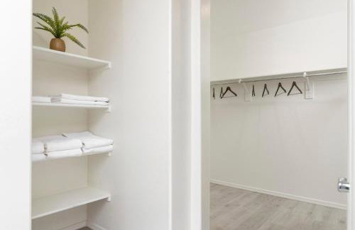 *Family Oasis*Shuffleboard*Backyard*Arcade*Garage* - Foto 14