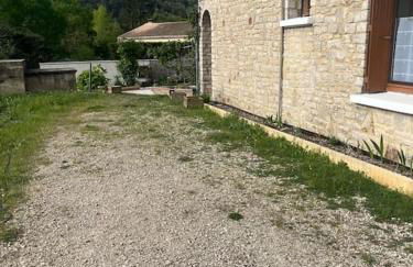 Appartement les Mésanges en rez de jardin -terrasse-2 chambres-parking - Foto 31