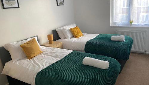 3BR House in Harlow, Essex - Foto 3