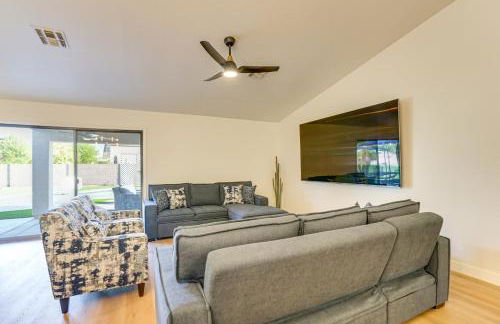 Putting Green and Pool! Peoria Home Near Sports - Foto 3