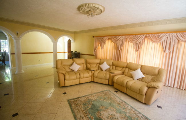 Steel Love Villa - Photo 2