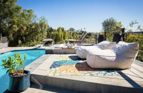 Amazing Views with Heated Pool and Jacuzzi Near Beach - Foto 1