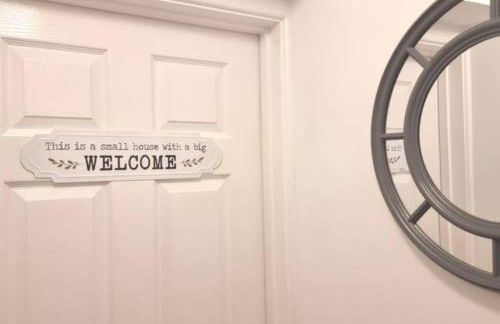 Holes Bay Nature Reserve, Poole, right next to the Water - Photo 10