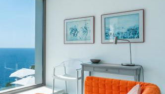 Can Ema, villa moderna con piscina frente al mar - Photo 3