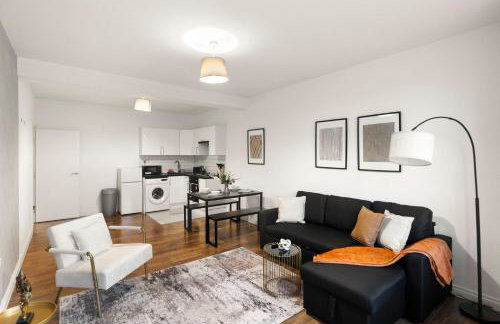 1Bed Gem Central Bletchley Perfect for Contractors - Foto 15