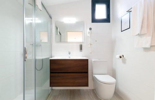 Castell Beach Aparthotel - Photo 77