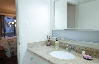 Peaceful Family Friendly 2BR 2BA Entire Apt Unit in Belmont Hill - Foto 27