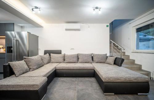 Villa Nesa - beautiful guest house at continental Croatia with Outdoor swimming pool, Sauna and 3 Bedrooms - Foto 45