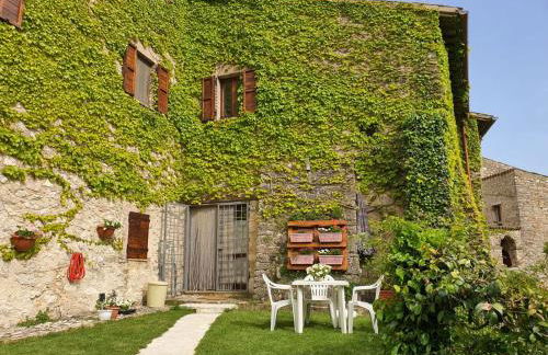 Il borgo di Cornillo - Foto 16