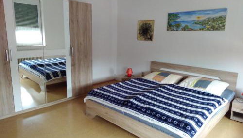 Ferienwohnung Colin im schönen Weserbergland Nähe Freizeitpark - Foto 3