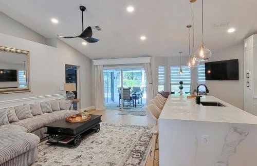 Naples Escape w/ Private Pool – 5 Mi to Beach - Foto 10