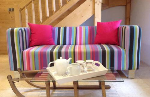 Spacious Ski Chalet In Traditional French Village, sleeps 8, Four Star with fibre broadband - Photo 30