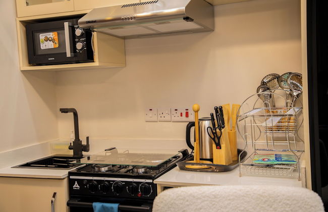 unreal homes - Photo 72