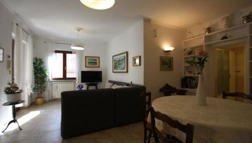 Appia Antica 2BR with swimming pool - Photo 3