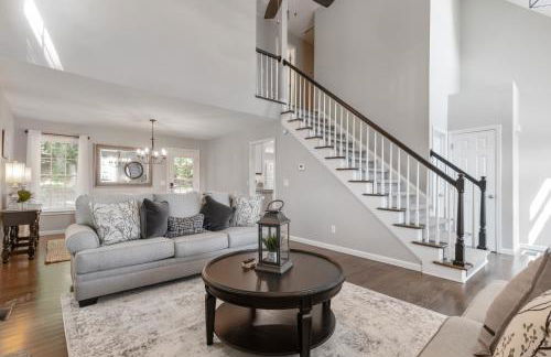 Explore Historic DT In This Cozy Open Air 5BR Stay - Foto 9