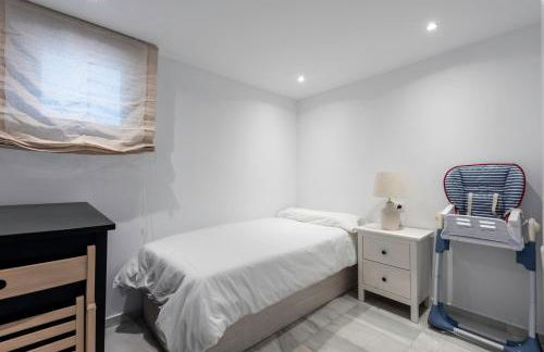 Alcazaba Beach Apartment - Photo 21