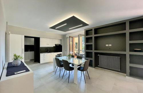 Elegant & Comfortable Modern Home with swimming pool - Foto 10