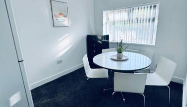SwankyApartmentDudleyNearM6 - Foto 3
