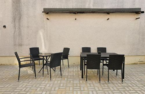 Schöne große Ferienwohnung 79m2 und 2 Bäder, Zentrumnah, 2OG - Foto 37