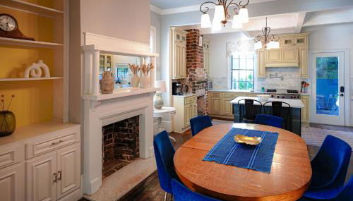 Private Hot Tub Historic Savannah Home - Foto 2