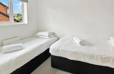 Amaya Three - Newly Renovated - Sleeps 6 - Grantham - Garden & Driveway - Free Gym Access - Foto 29