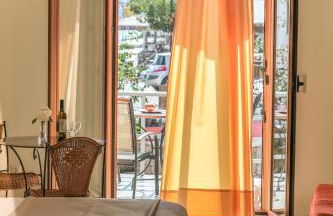 Eleni Suites Methoni - Photo 31