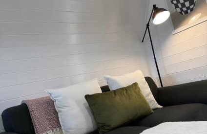 Apex Studio Pod & Jacuzzi Bath - Photo 6